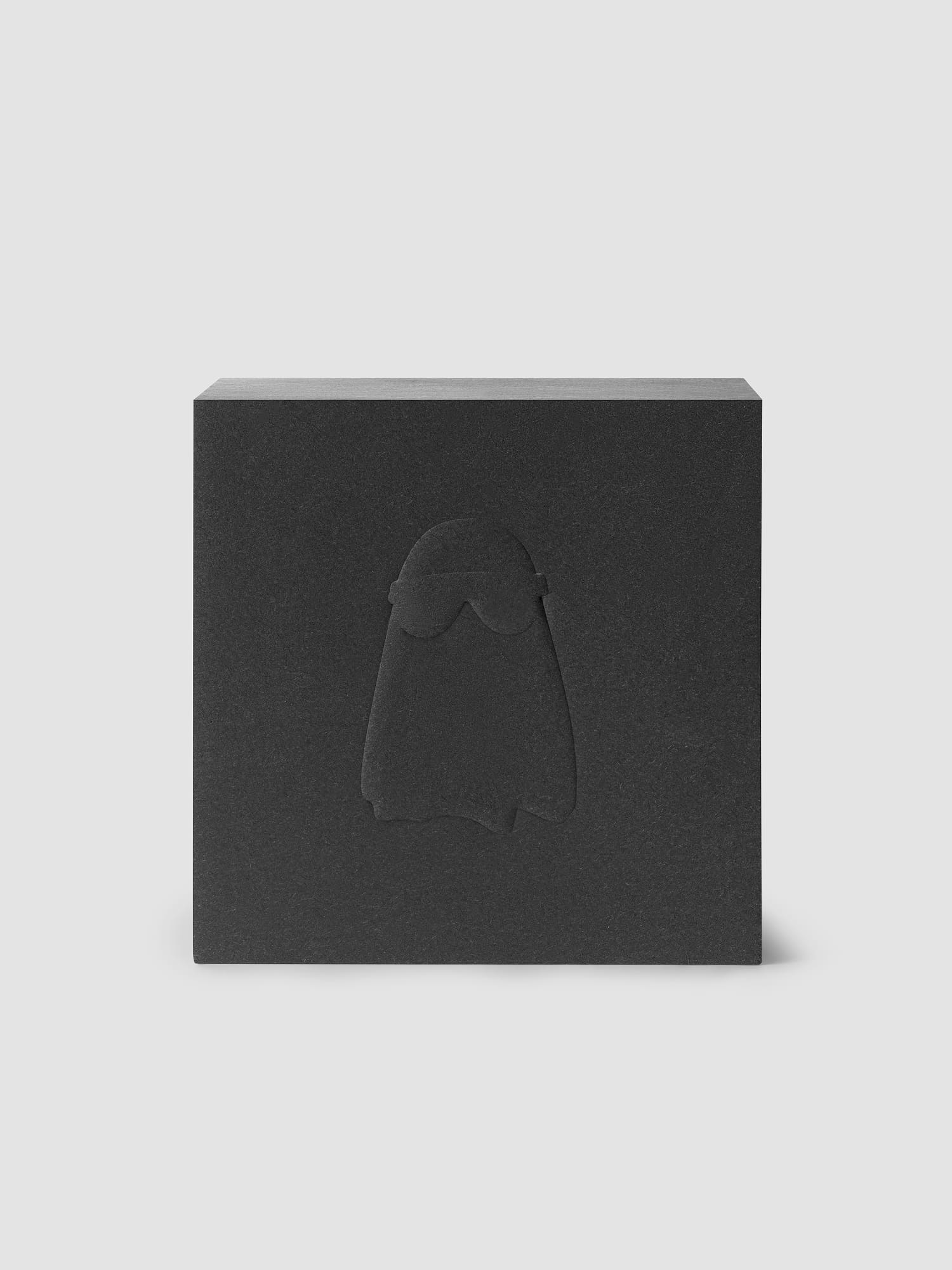 Металлический брелок Monogram 106