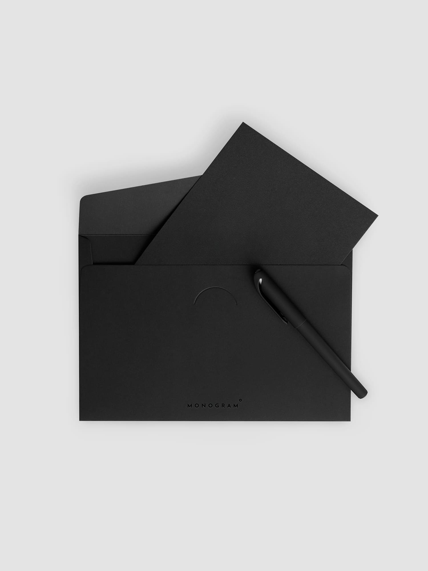 Открытка Monogram