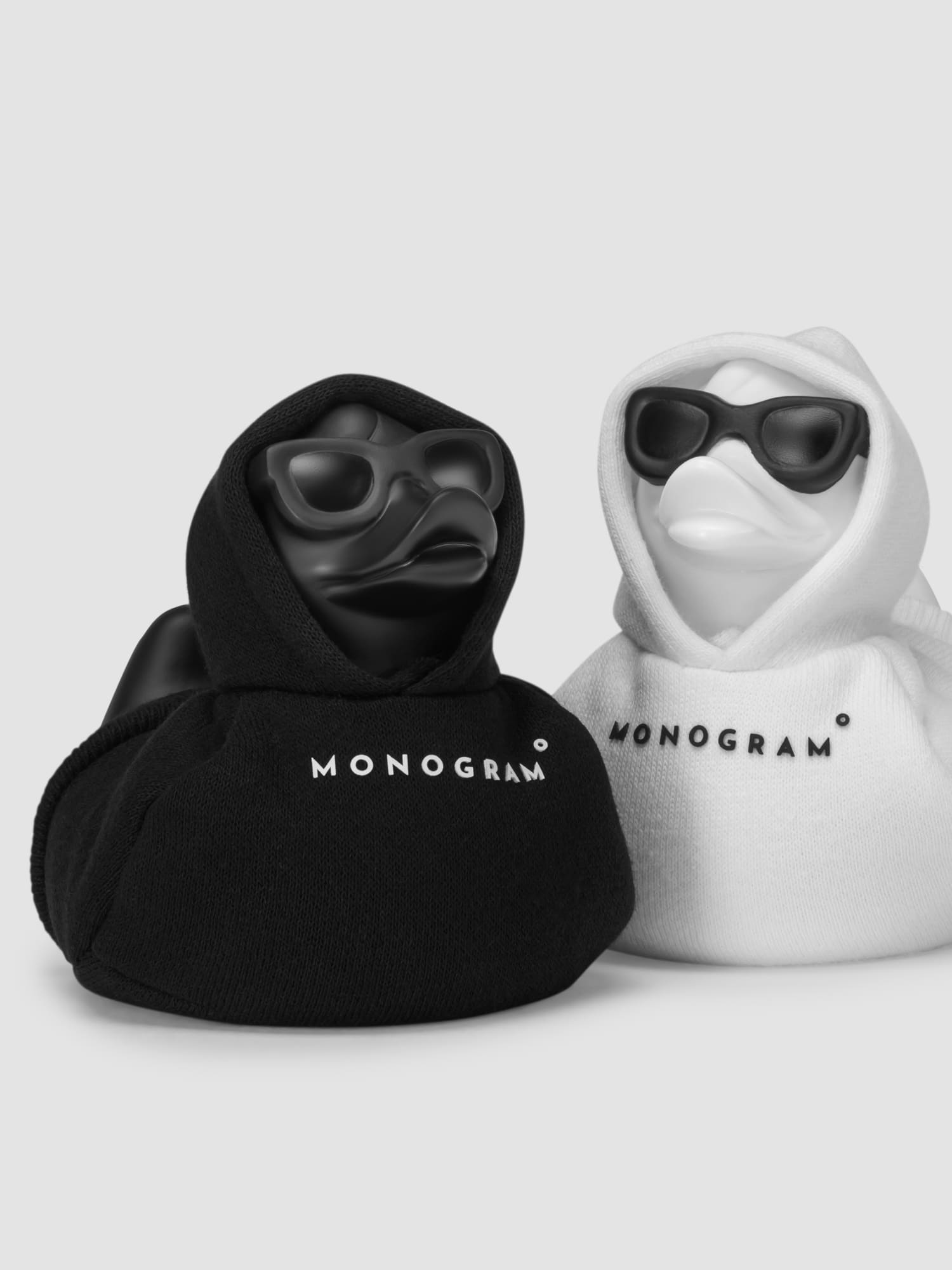 Резиновая уточка в очках Monogram 104
